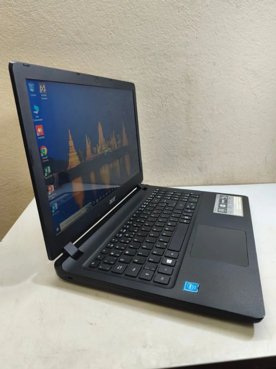Ultrabook Acer QuadCore, 4GB ram DDR3L, SSD 128GB. Ótimo estado conservação. Bateria 4 H - Foto 3