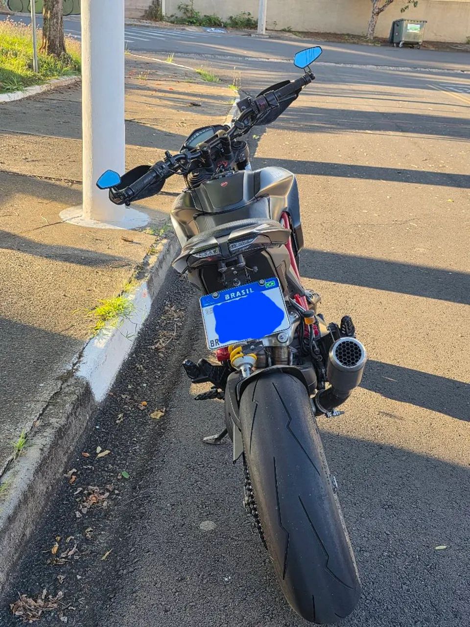 ducati hypermotard 821 - Foto 4
