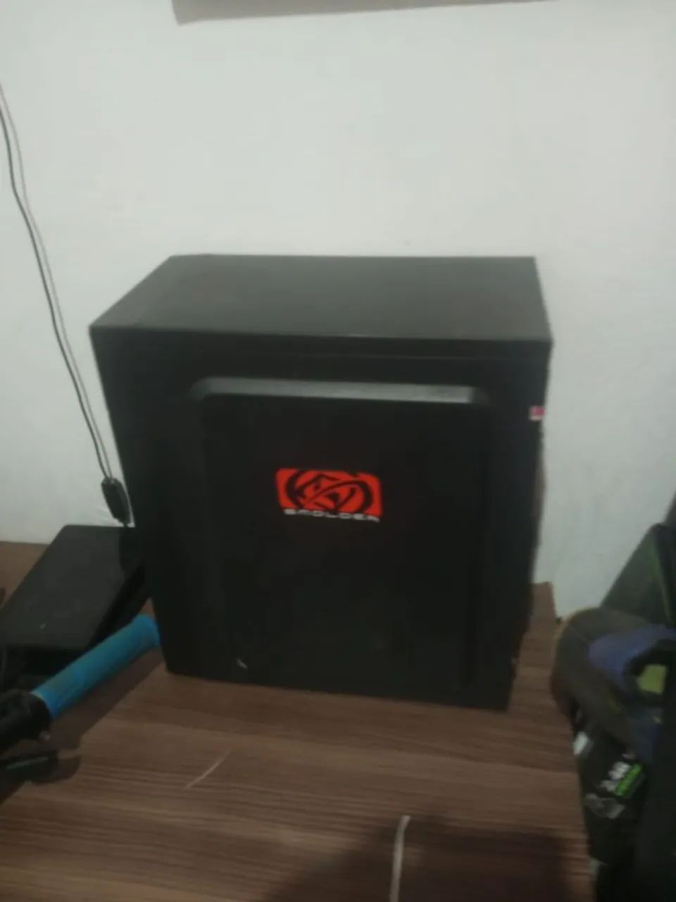 Pc semi novo