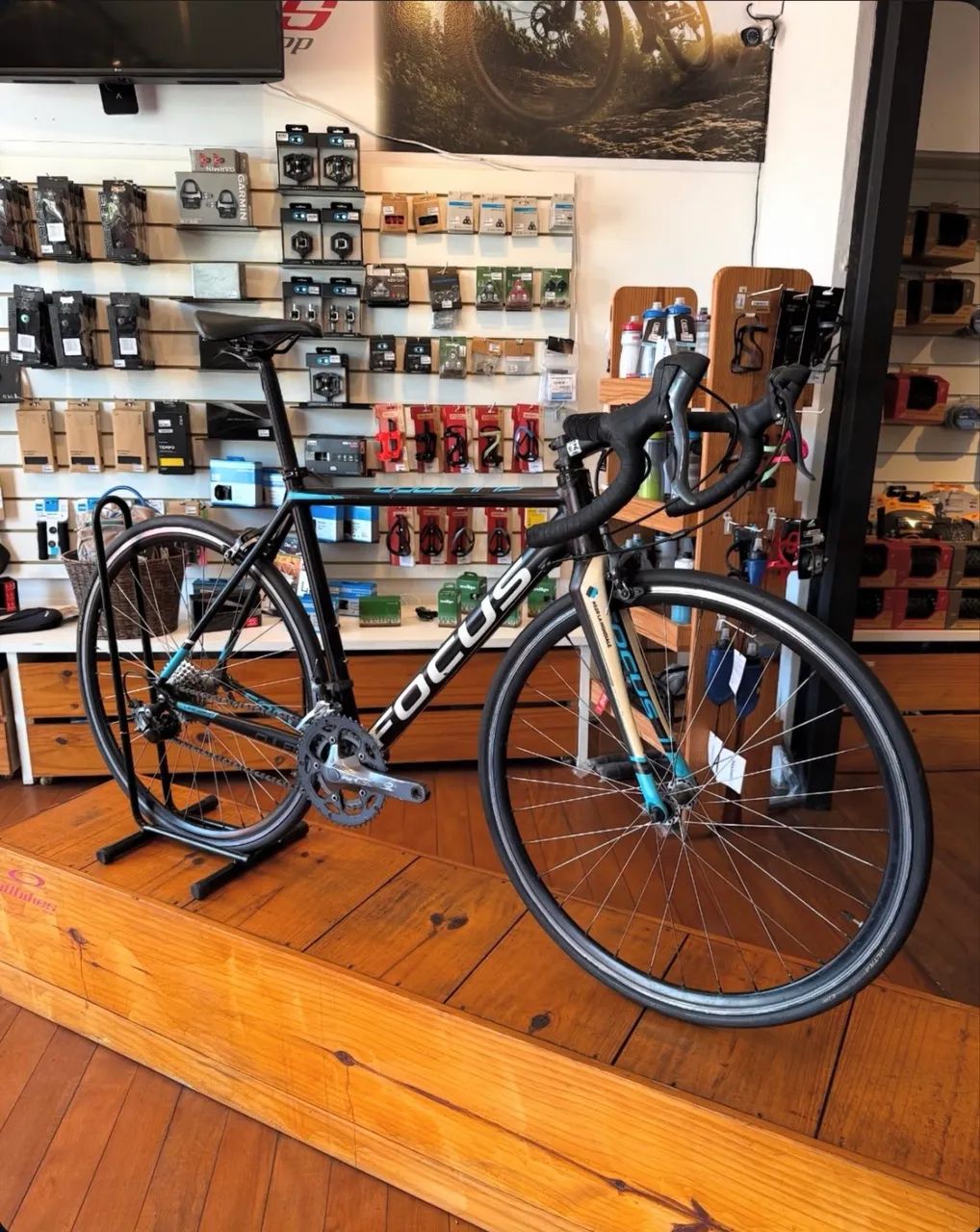 Bicicleta Focus Speed TAM 52