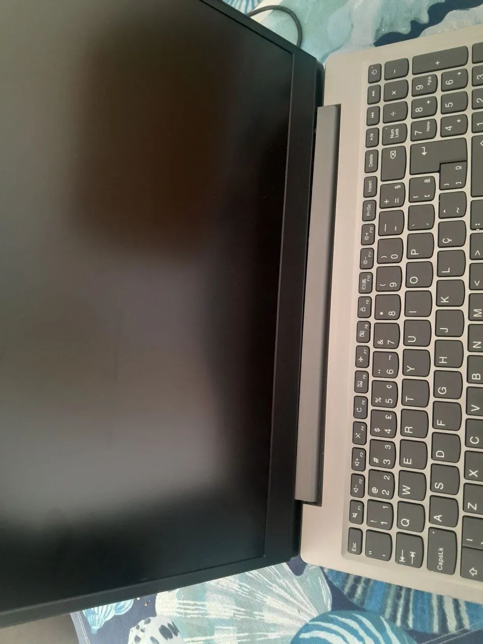 Notebook Lenovo ideaPad S145 i7, 8gb RAM, SSD 256GB  - Foto 4