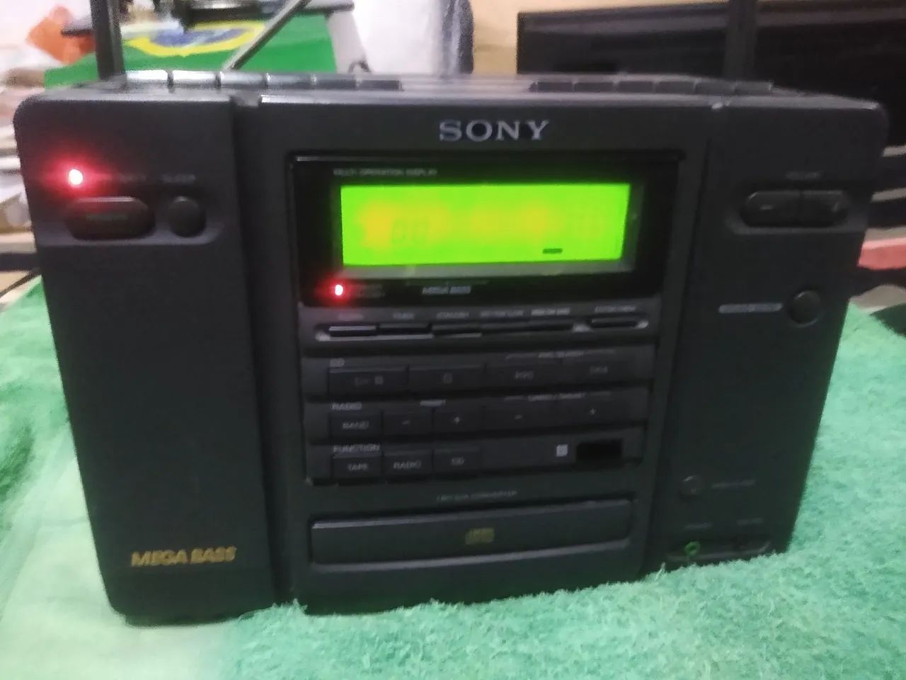 Microsystem Sony mega bass 