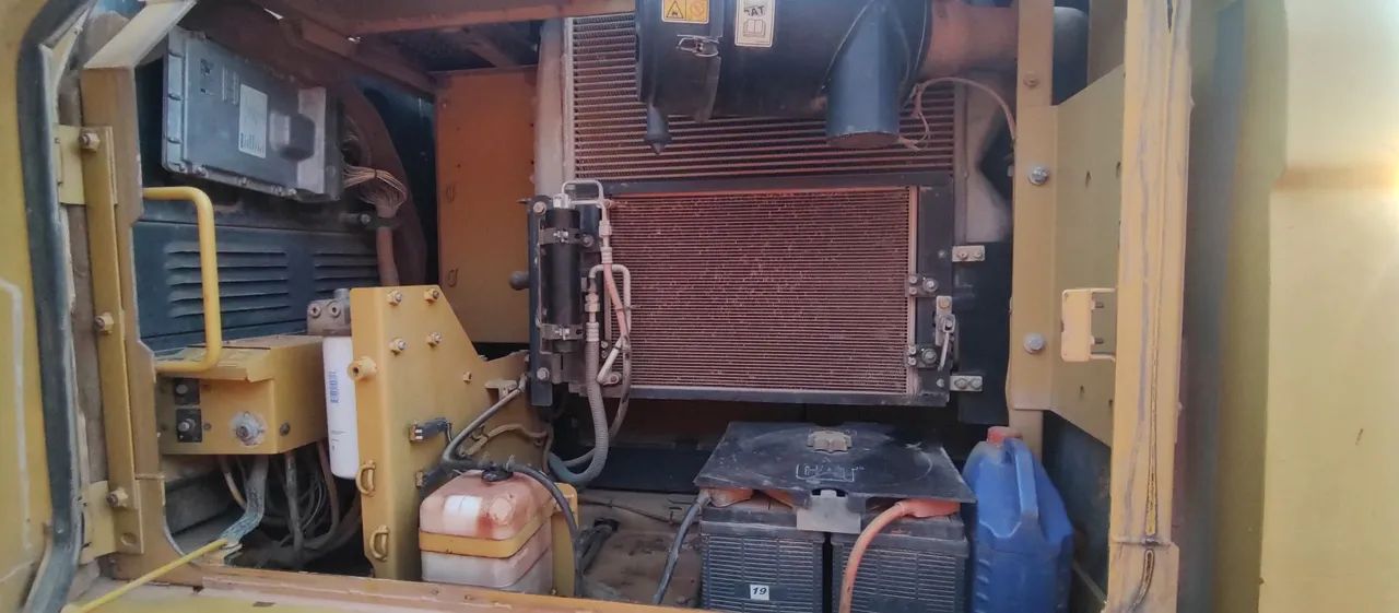 Escavadeira cat 315DL - Foto 6