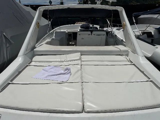 Lancha REAL 40 Offshore, 1992 39 pés, muito bem conservada e capacidade para 9 + 1, Angra. - Foto 4