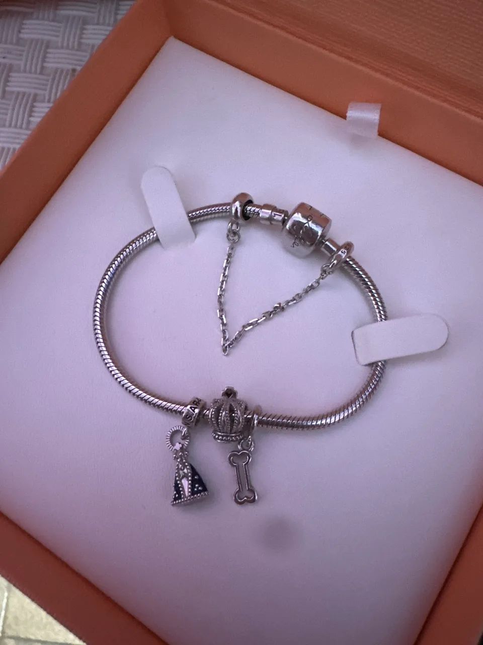 Procura-se alguém para comprar essa pulseira  - Foto 2