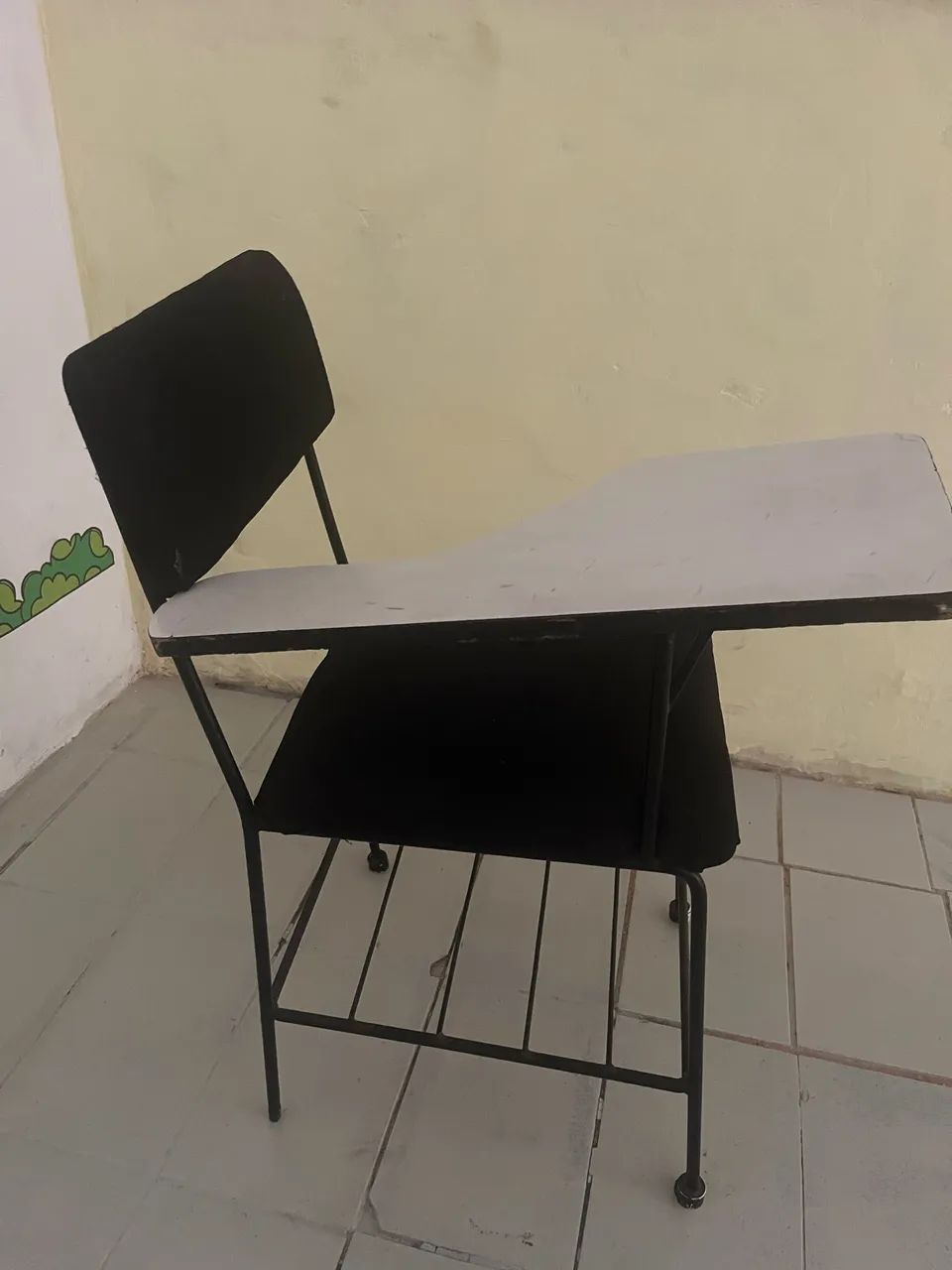 VENDO CADEIRA ESCOLAR