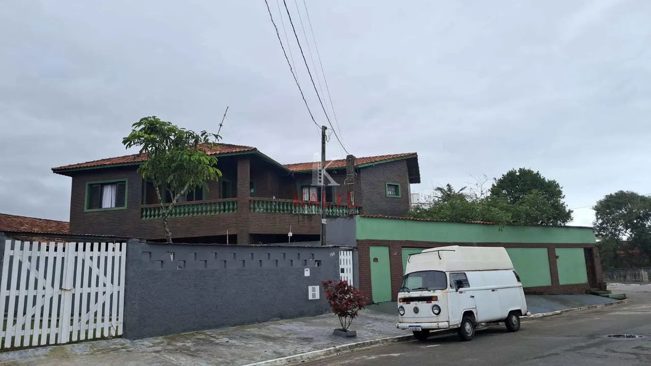 Sobrado com 4 quartos, Solemar, Praia Grande - R$ 1.2 mi, Cod: 10002