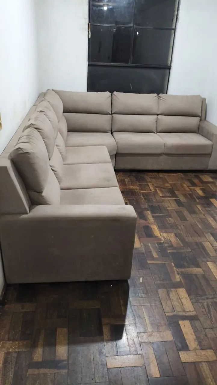 Sofá em L grande