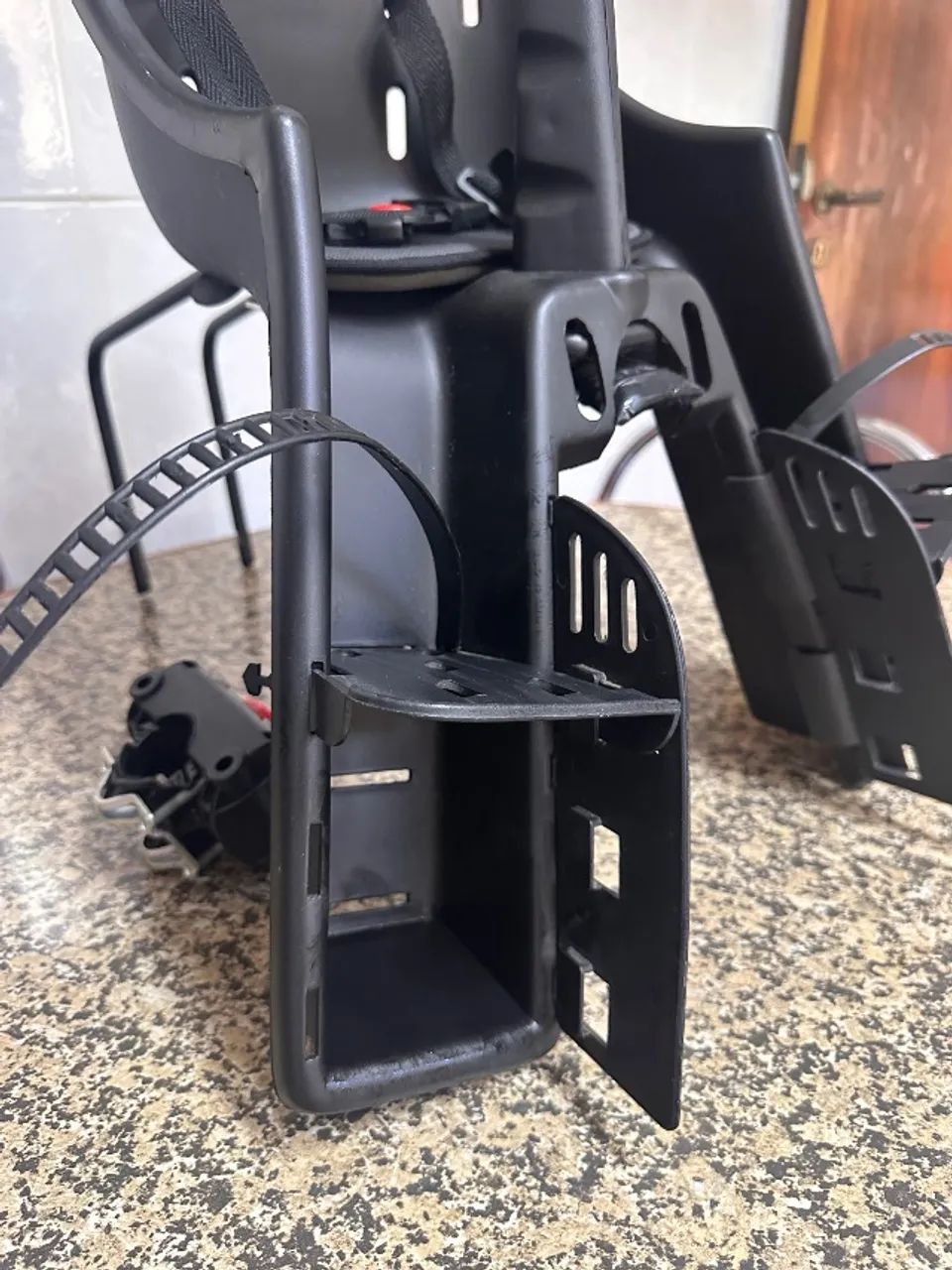 Cadeirinha de bicicleta dianteira  - Foto 3