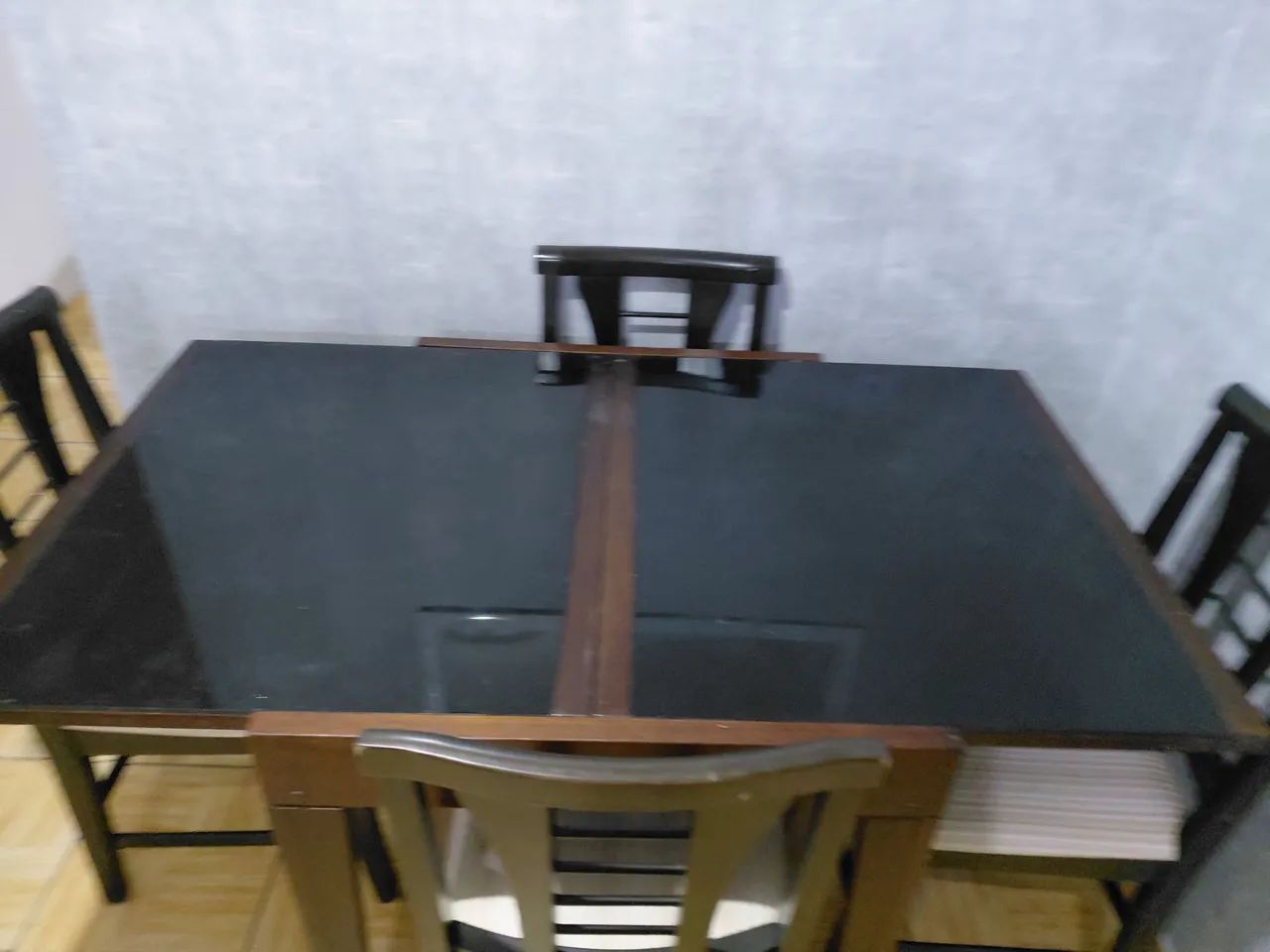 Mesa 4 lugares extensível 