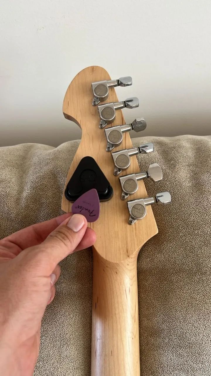 Guitarra Stratocaster Michael GM222N MBK - Foto 4