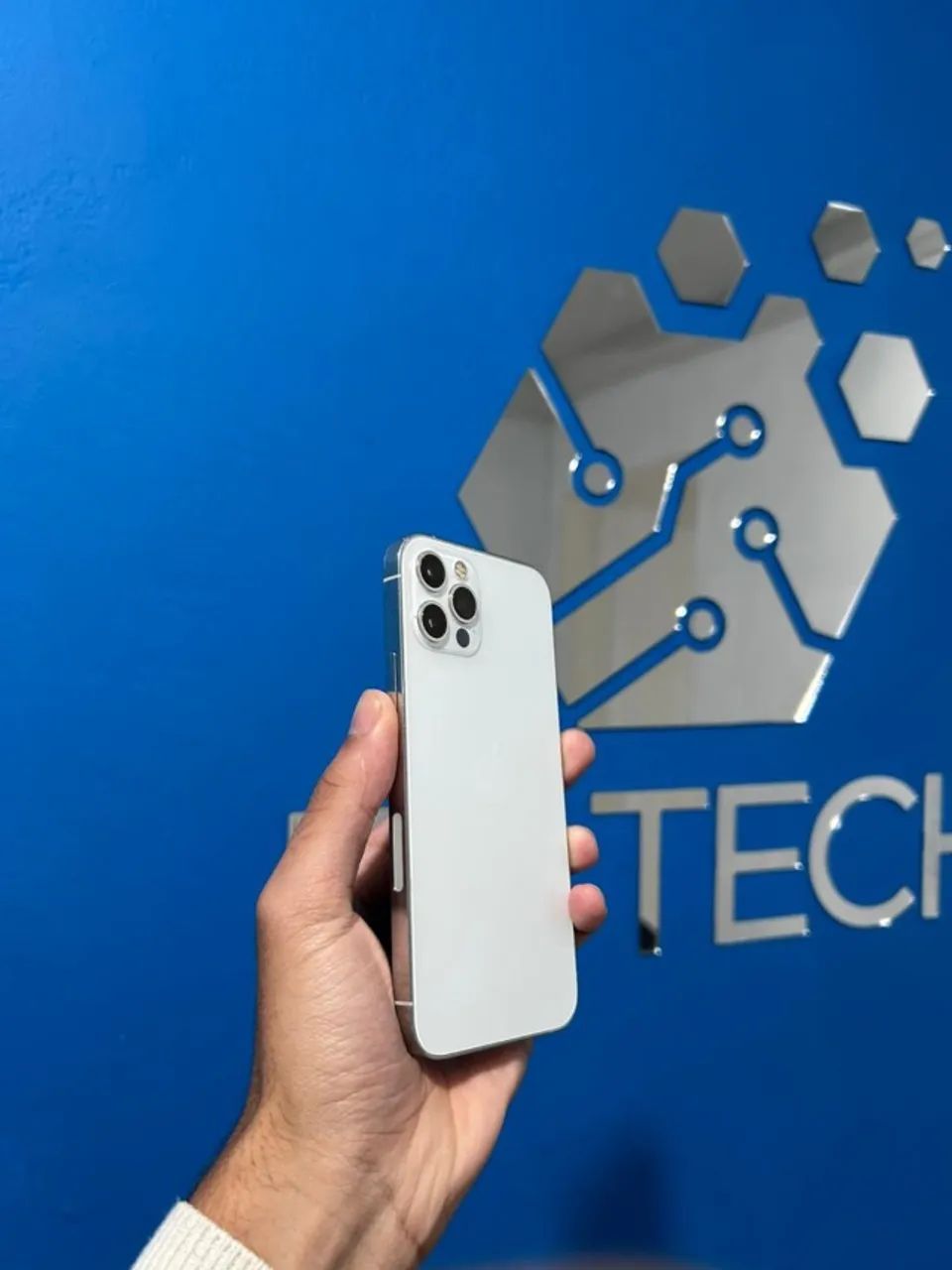 iPhone 12 Pro 256Gb - Celulares e Smartphones - Parque Jacaraípe