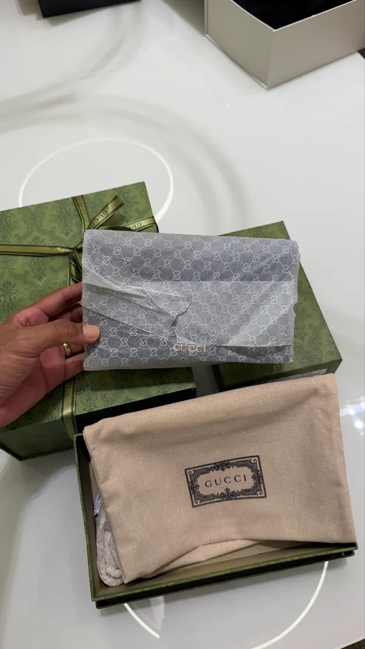 Gucci acompanha caixa  - Foto 4