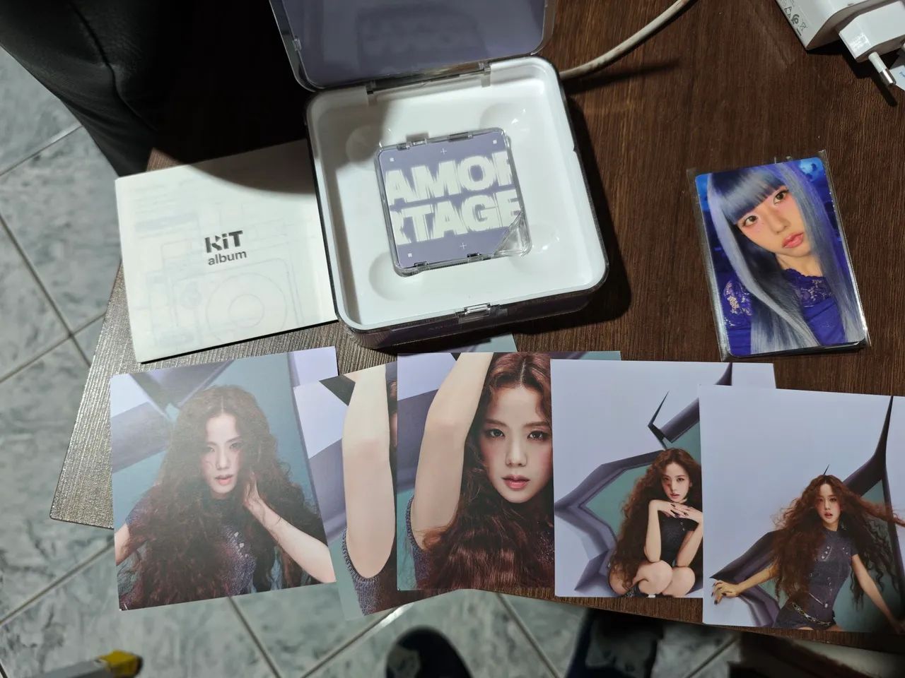 Blackpink Jisoo Amortage versao outbox - Foto 4