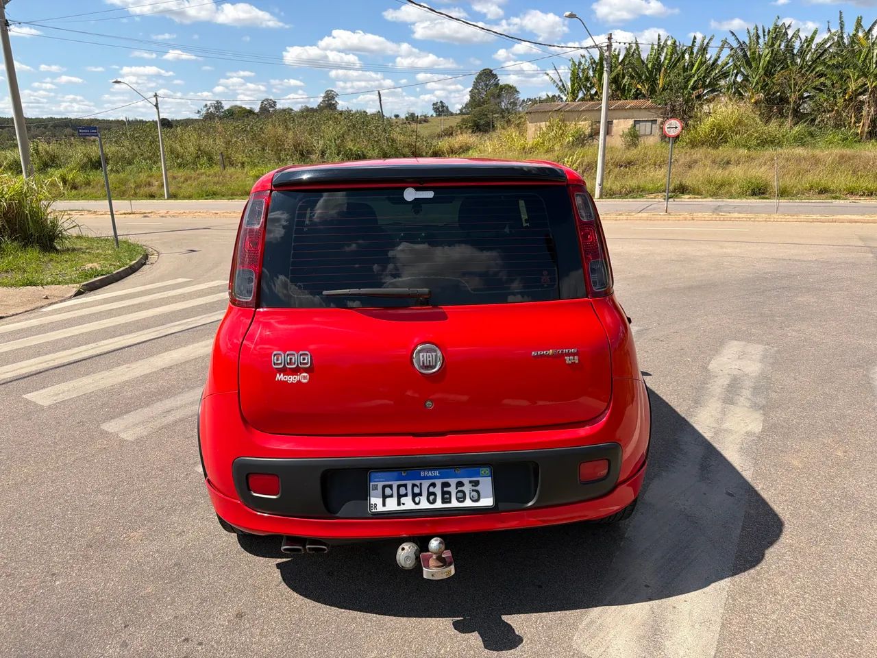 Fiat Uno Sporting 1.4 EVO Fire Flex 8V 4P 2013 - Foto 4