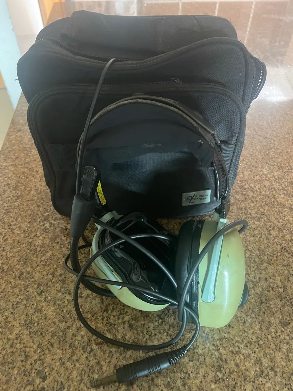 Fone de ouvido p avião  - Foto 2