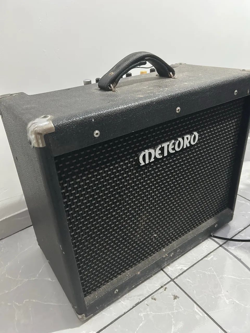 Amplificador de Som Meteoro Predator 65