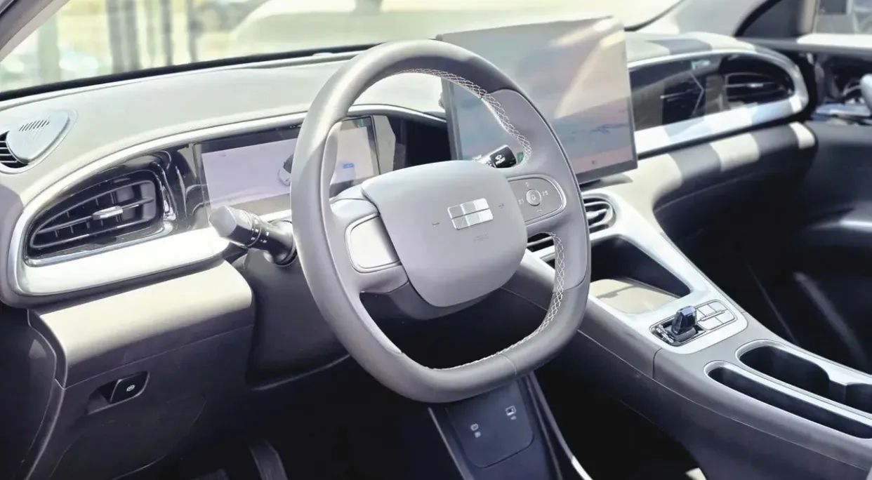 Geely EX2 Max 2026 - Foto 4