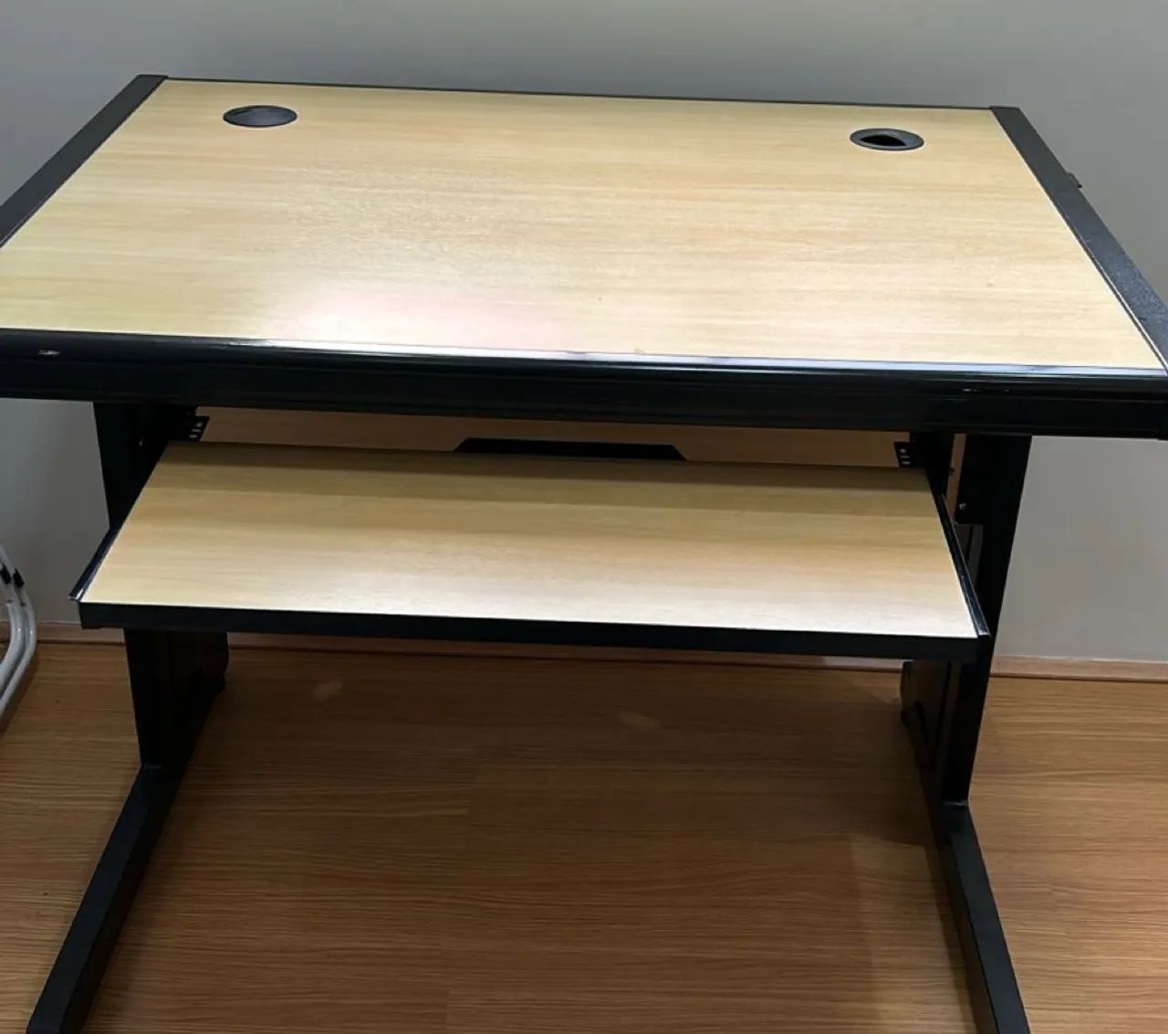 Mesa para computador - Foto 2
