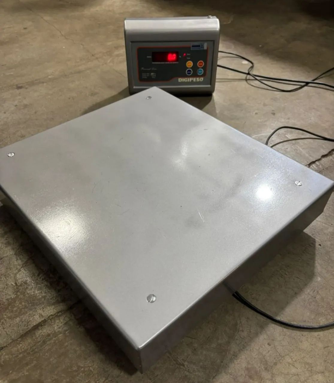 Balança Digipeso 300kg a energia 