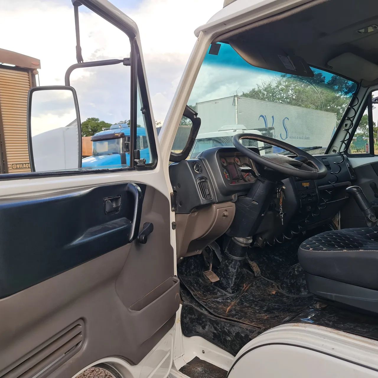 Volkswagen 8.160 - Foto 5