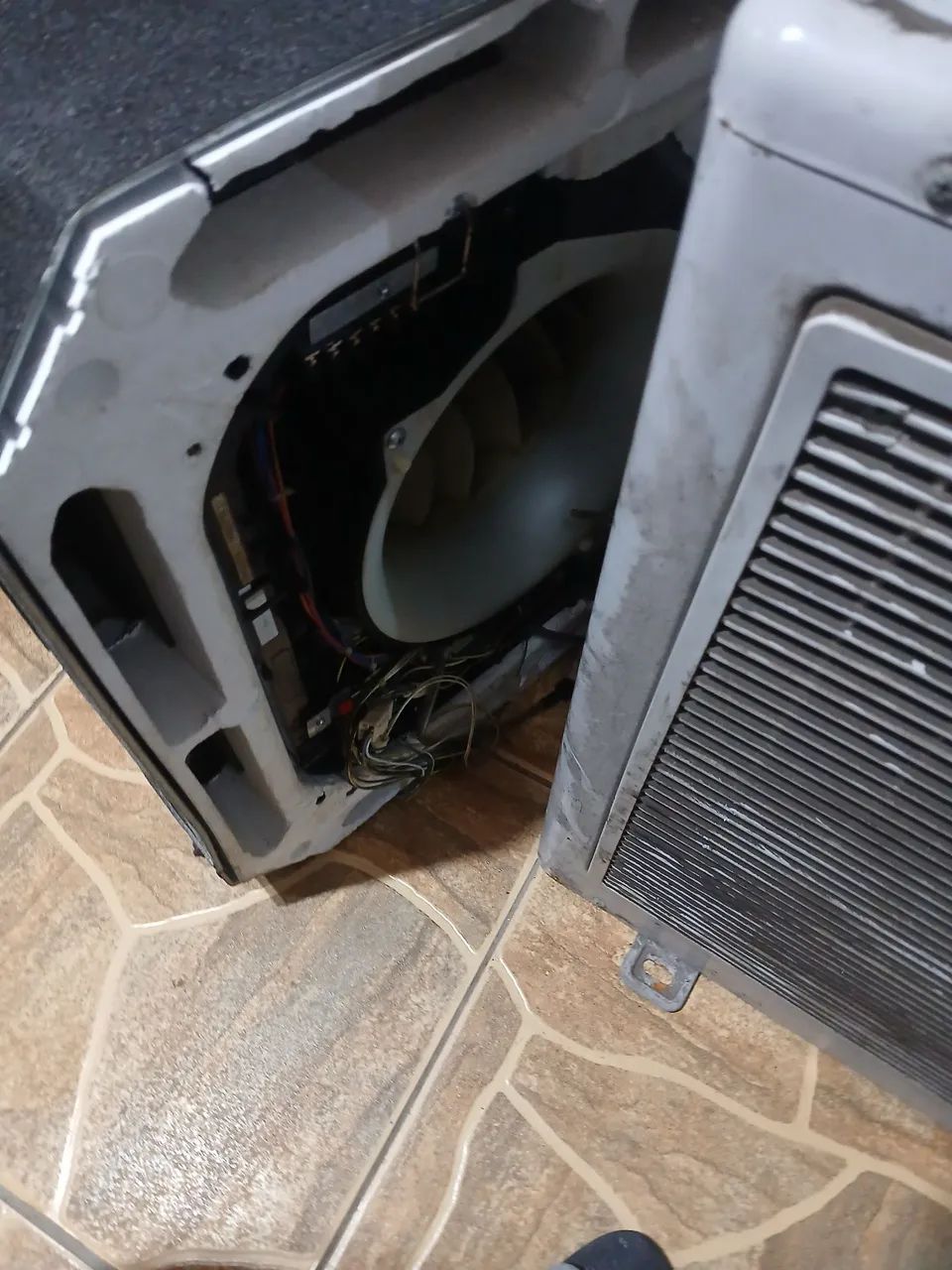 Ar condicionado de teto split  - Foto 4
