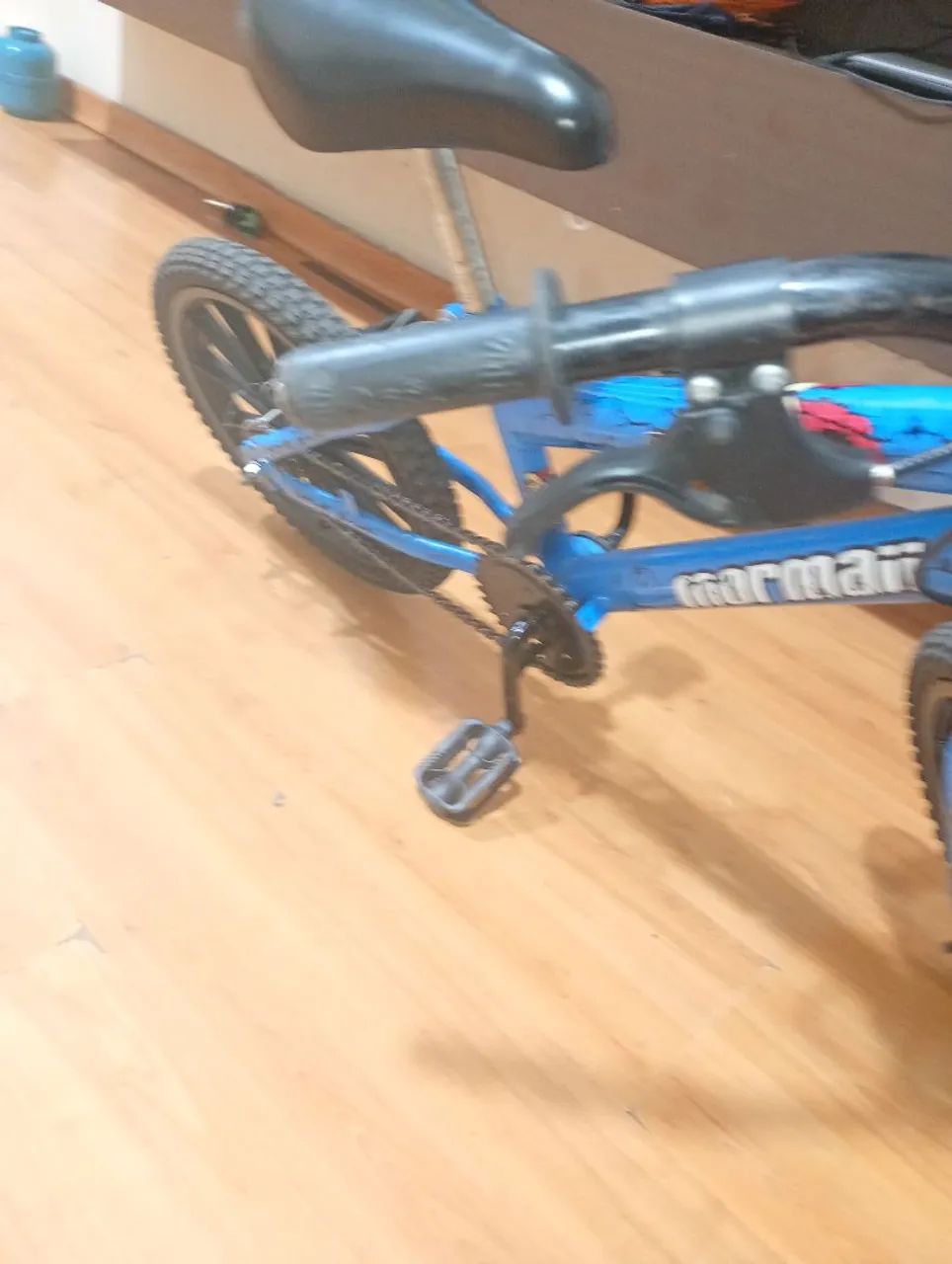 Vende-se uma bicicleta aro 16 infantil  - Foto 4