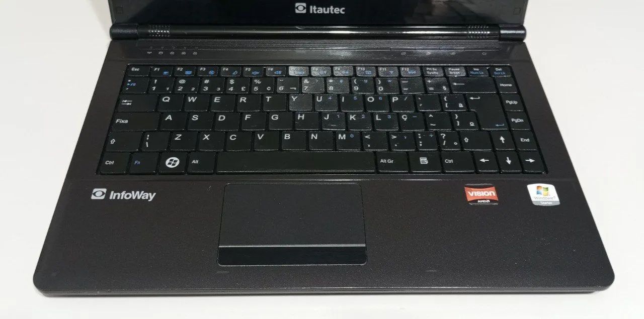 Notebook Itautec - Ideal para Estudos e Tarefas Básicas 490,00 - Foto 2