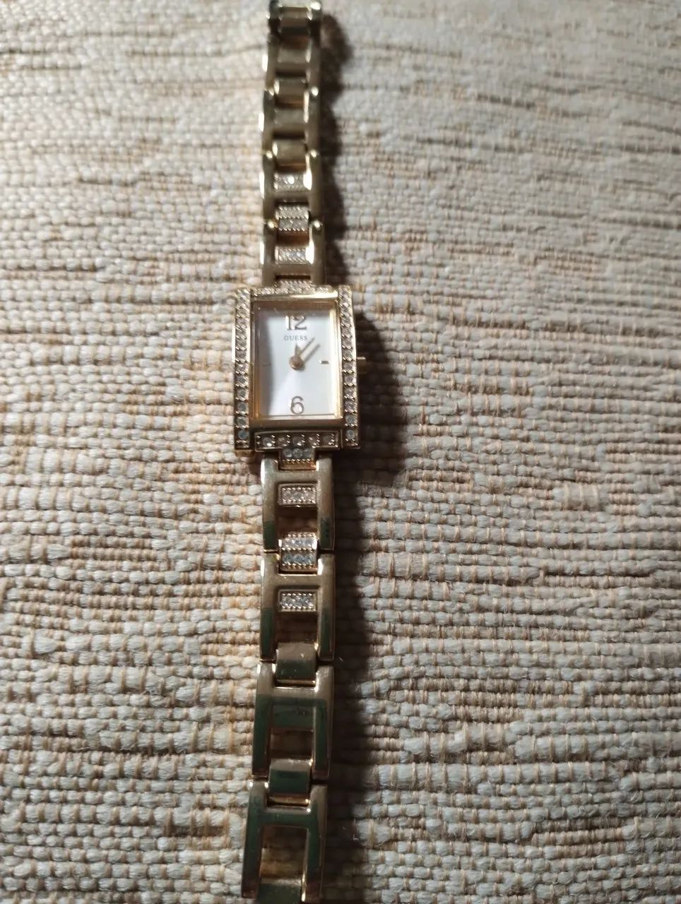 Um relógio Guess novo  - Foto 4