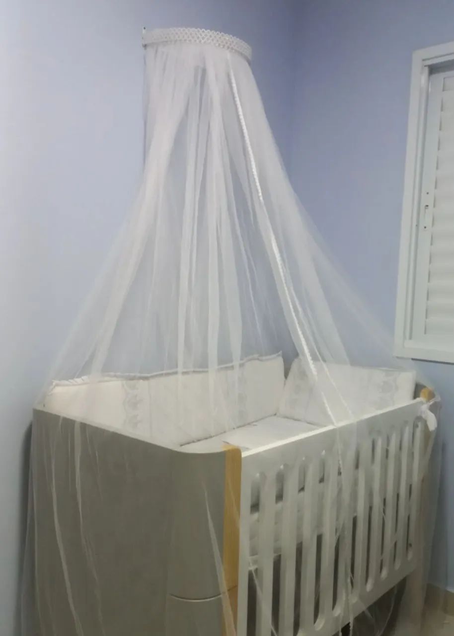 Dossel com cortinado