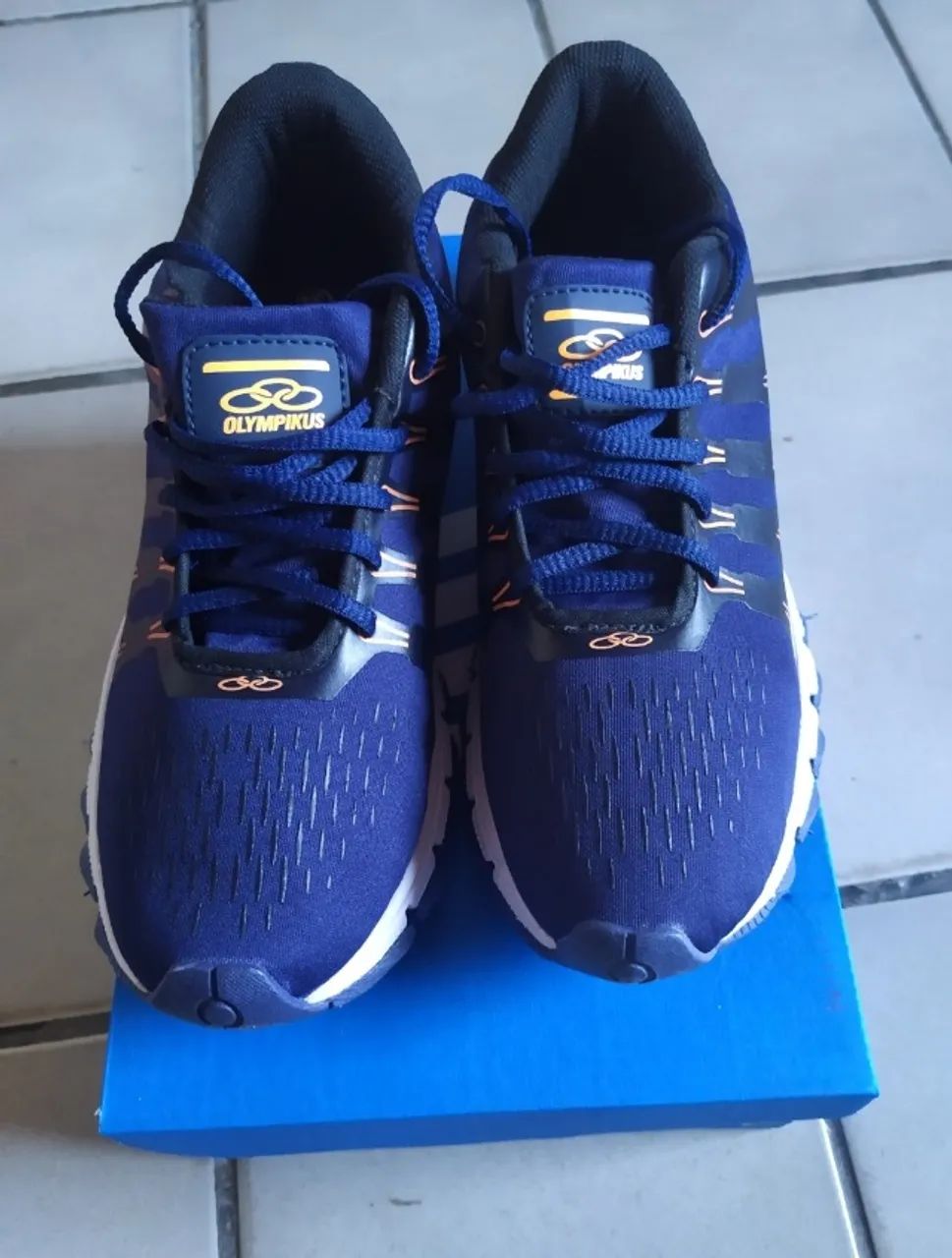 Tênis Mizuno Wave Creation Grafite/Turquesa Pnt. 37 Peça única