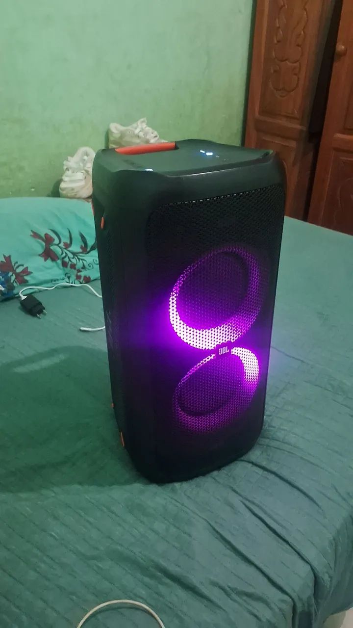 Jbl party box 100