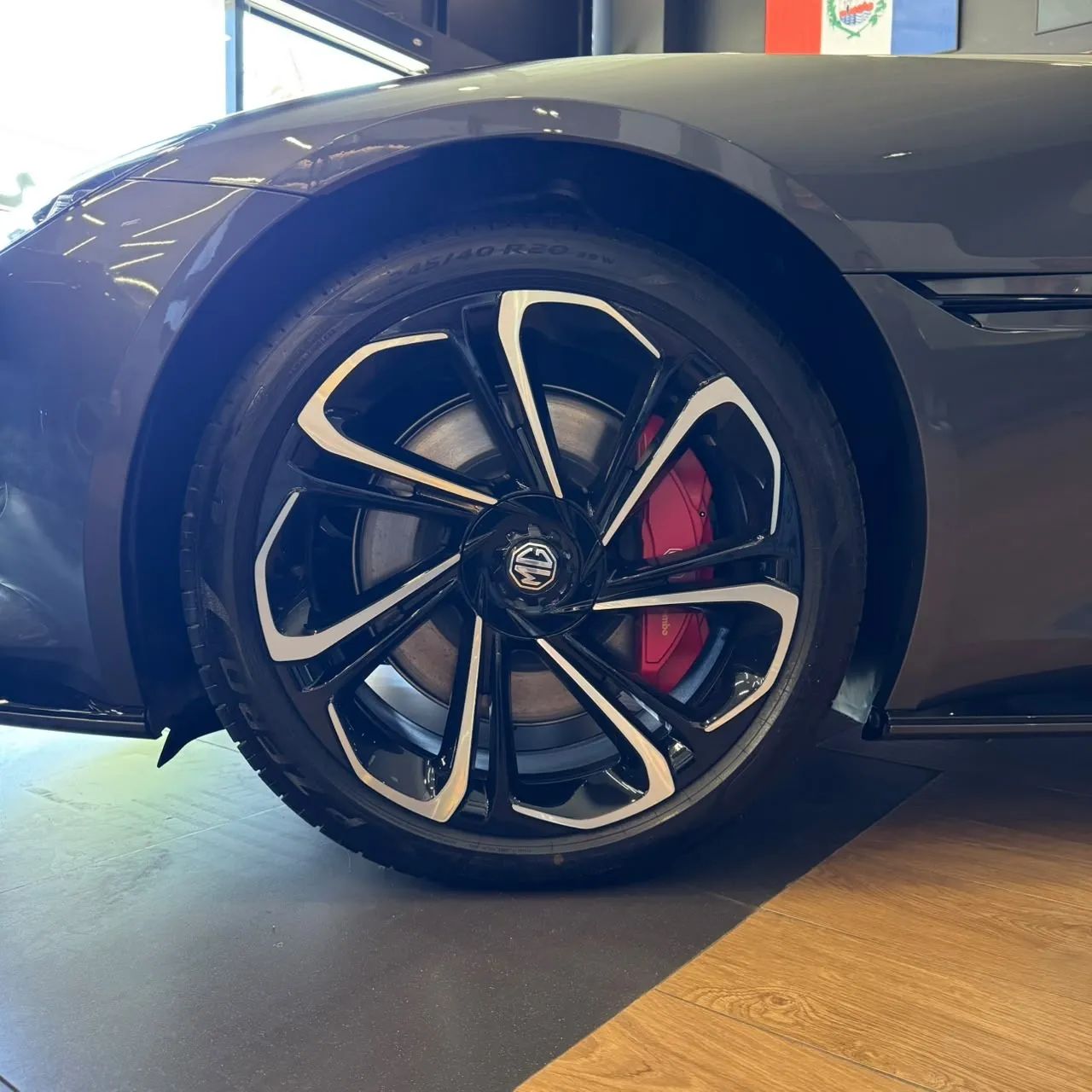 MG Cyberster AWD 2027 - Foto 5