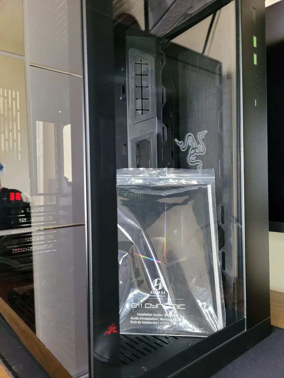Gabinete Lian Li Razer edition