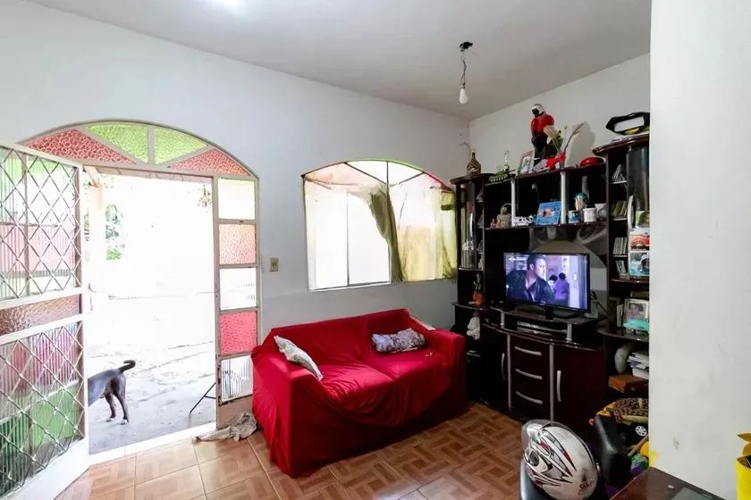 Casa à Venda - Havaí, 3 Quartos, 360 m2 - Foto 2