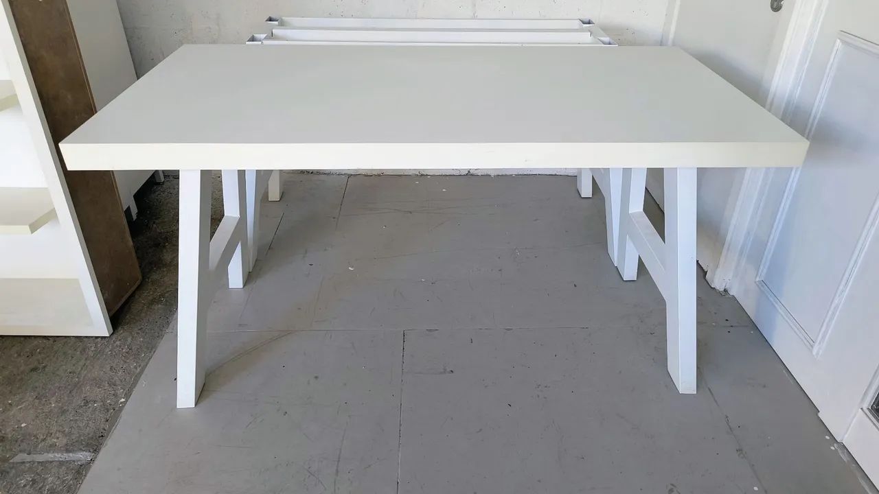 Mesa de MDF com pé de ferro  - Foto 2
