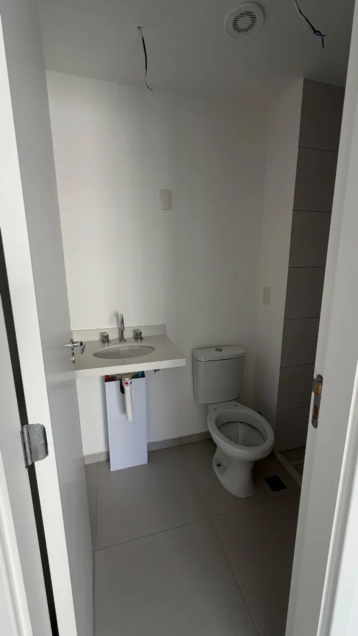Brand-new toilet!! 