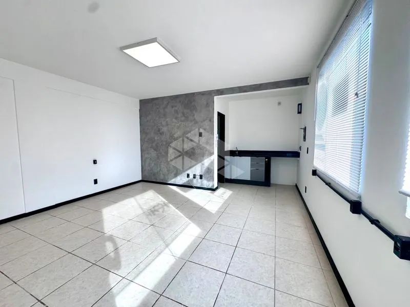 Sala Comercial de 45m² para alugar no Morro das Pedras, Florianópolis - Foto 5