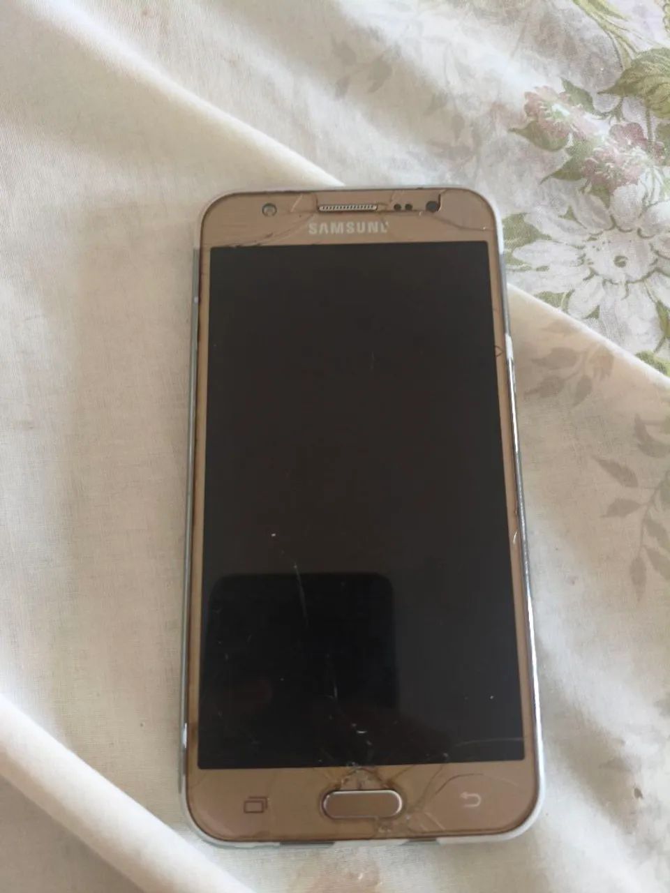 Celular j5 