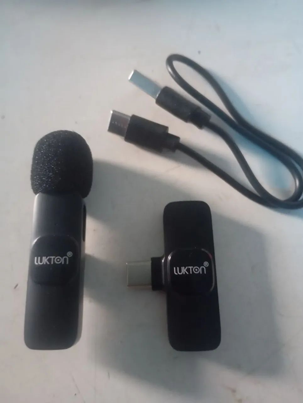 Microfone de Solapa Sem Fio Lukton para Celular (Novo na Caixa) ACEITO PROPOSTA!!! - Foto 5