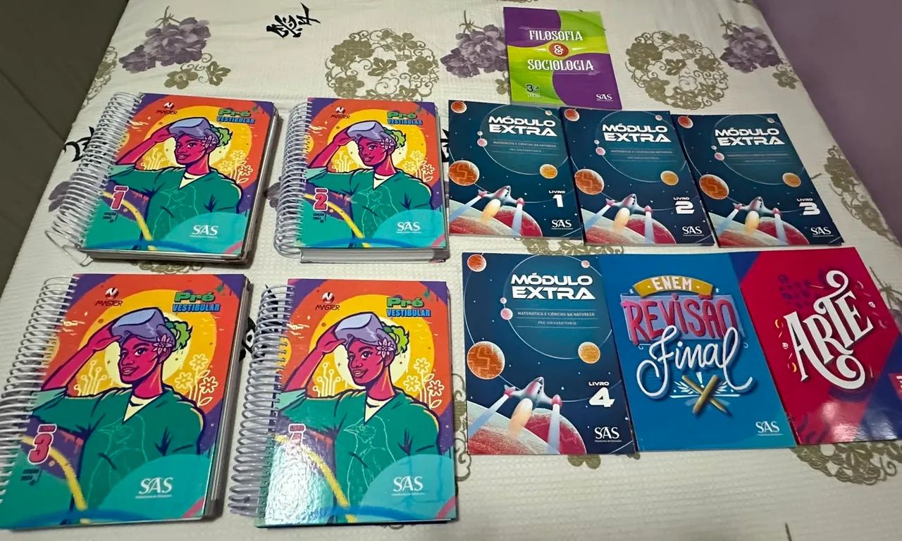 Livros Pré Vestibular (TODOS = 100 REAIS)