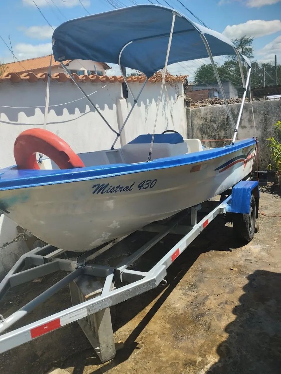 Barco Mistral 430