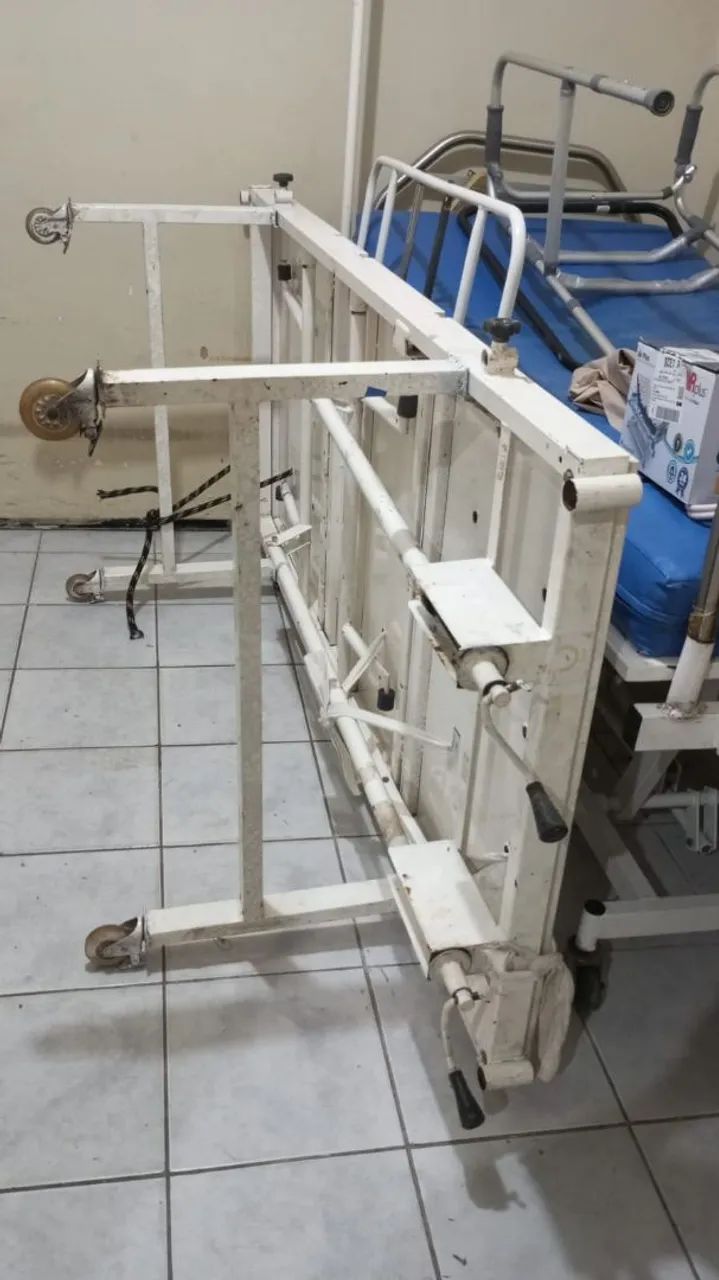 Cama Hospitalar Elétrica  - Foto 2