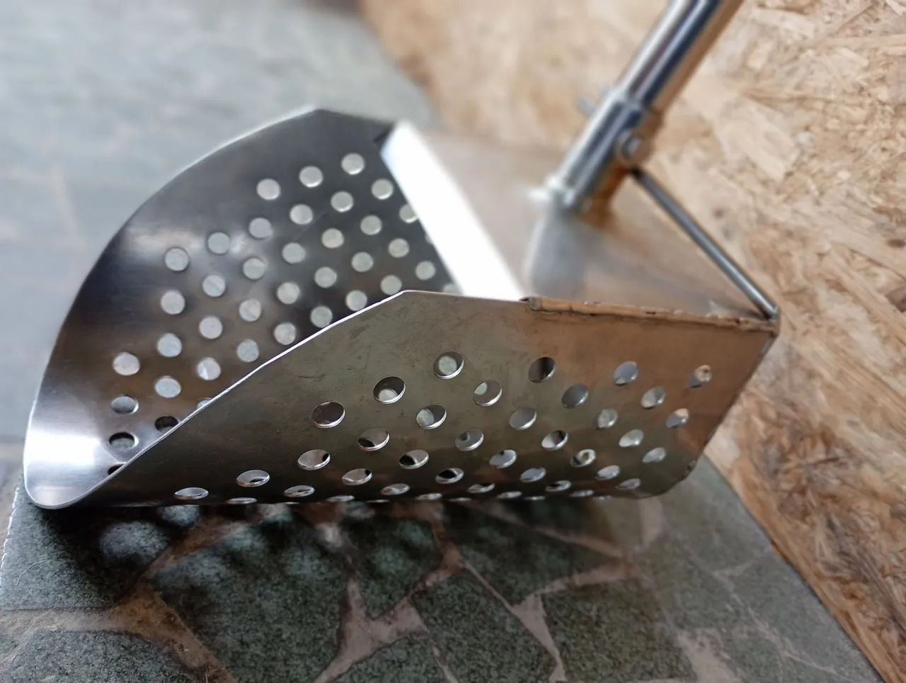 Detector de Metais e Sand Scoop 