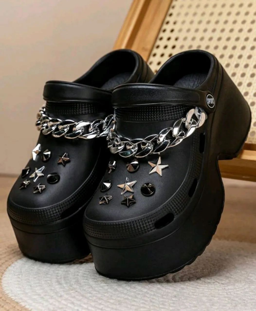Crocs plataforma da Shein