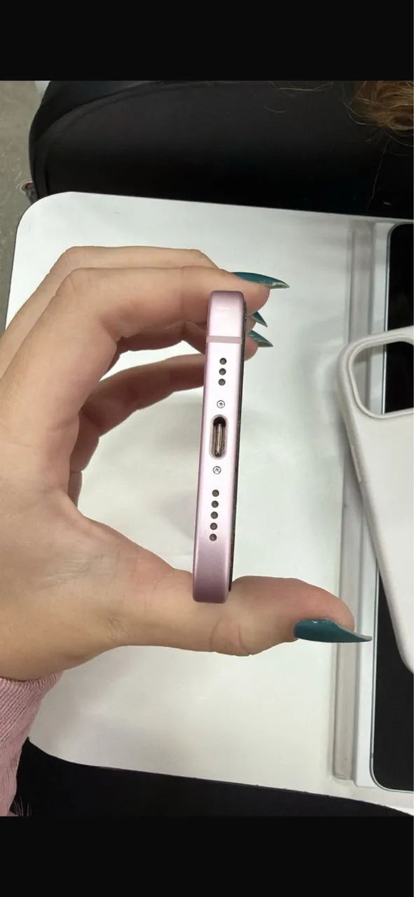 iPhone 15 - Foto 4