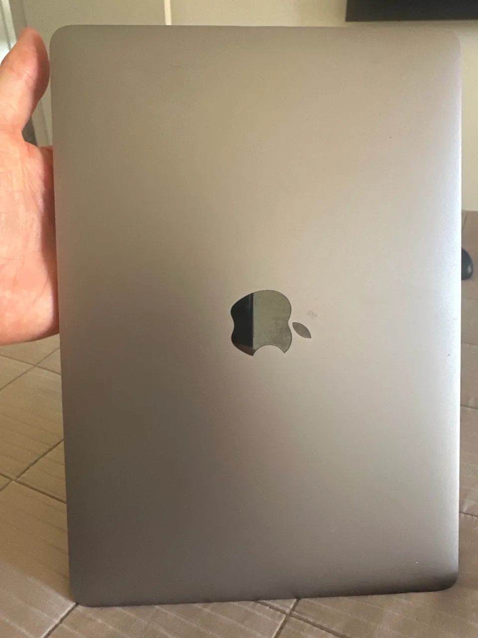 Apple Retina 12? A1534