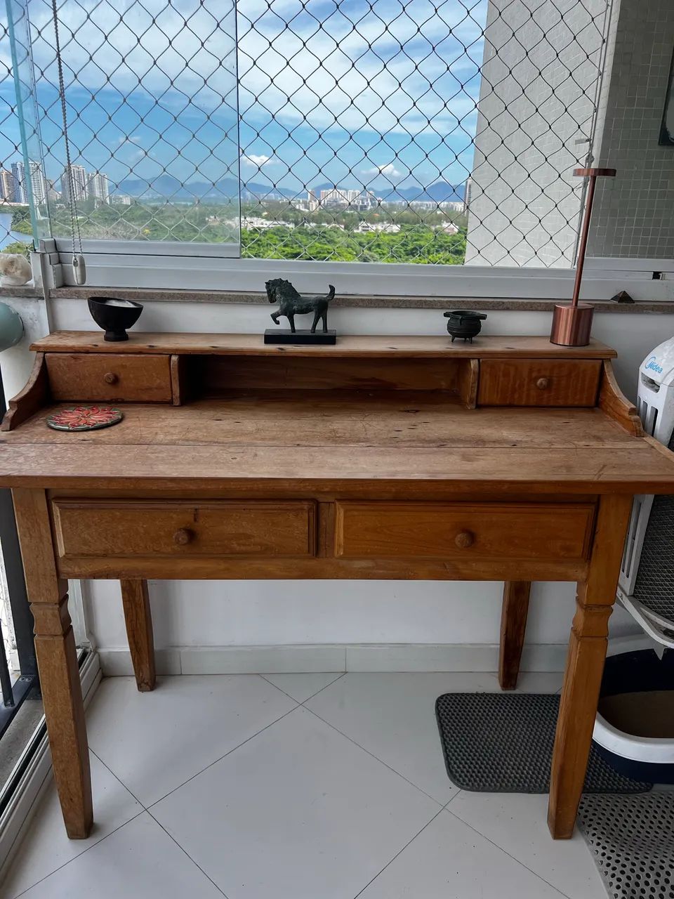 Escrivaninha madeira maciça