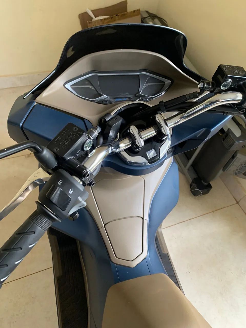 Vendo moto PCX nova - Foto 2