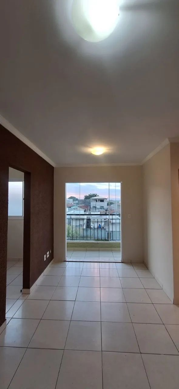 Apartamento dois quartos Zona Leste